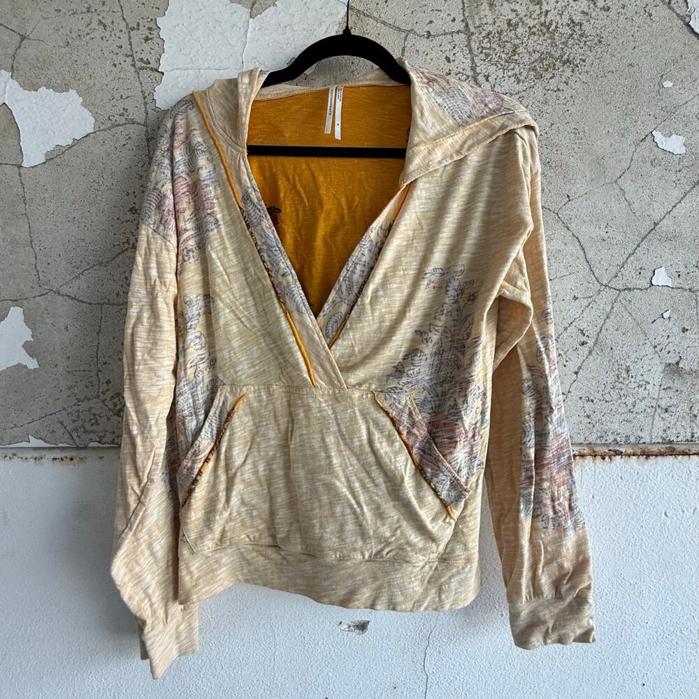 Anthropologie Hoodie Floral V Neck Hooded Pullover Boho Top Butter Yellow Medium